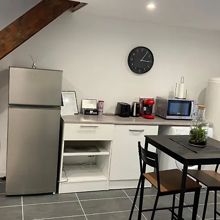 Apartament Chantignolle, Proche Aeroport Tillé