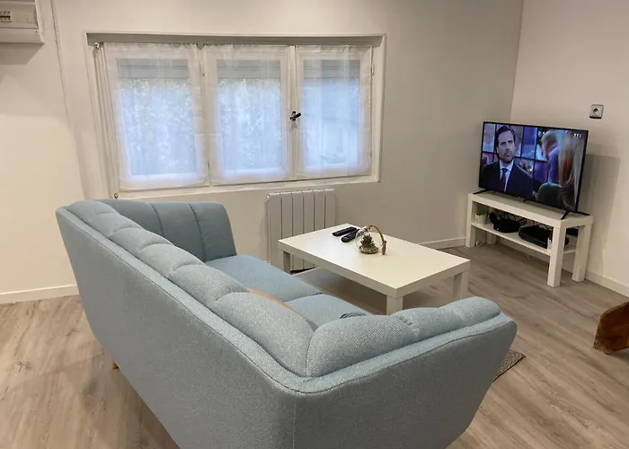 Chantignolle, Proche Aeroport Apartament